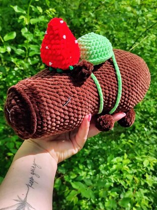 Capybara Strawberries