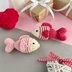 Crochet fish with heart tail Amigurumi pattern keyring Bag charm keychain Car mirror hanging decor Valentine crochet pattern
