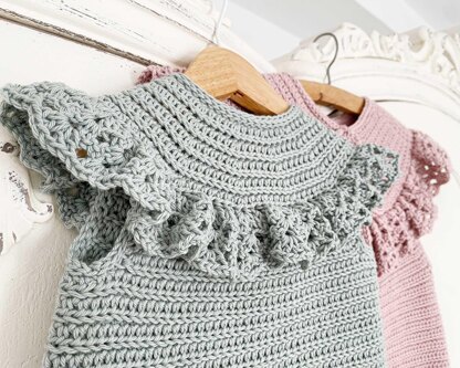 6 sizes – ANGIE Crochet Top