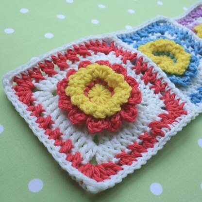 Pretty Flower Square