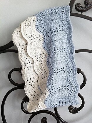 Iris - fern lace loop scarf