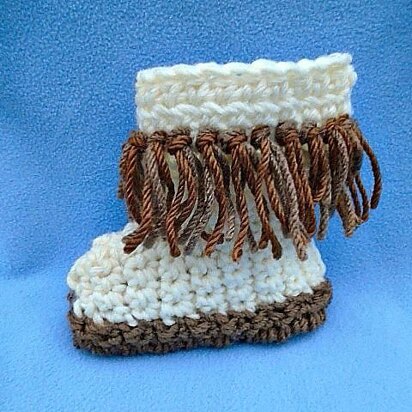 907 - Fringed Baby Boots