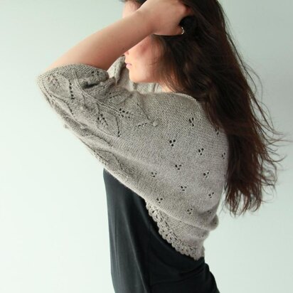 Patricia - leaf pattern shrug