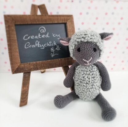 Crochet Wally the Lamb