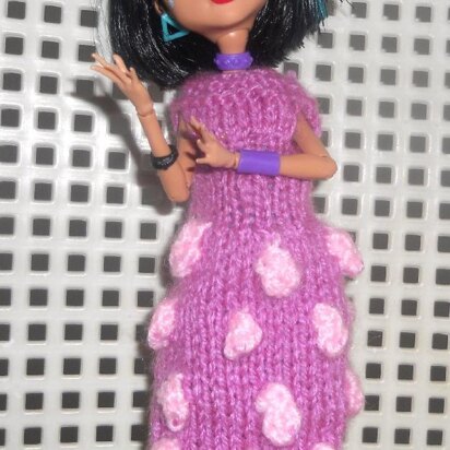 Shopping Spree for Monster High and Ever After High Dolls - knitting pattern