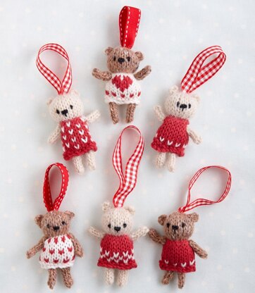 Little Bear Free Christmas Tree Decoration Knitting Pattern