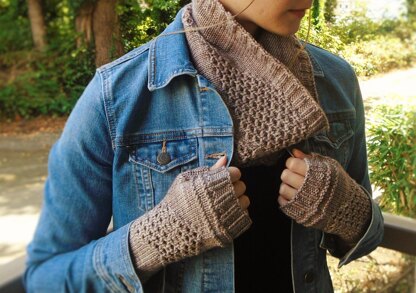 Hot Cross Cowl