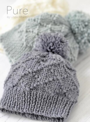 Simple Bobble Hat Jasper