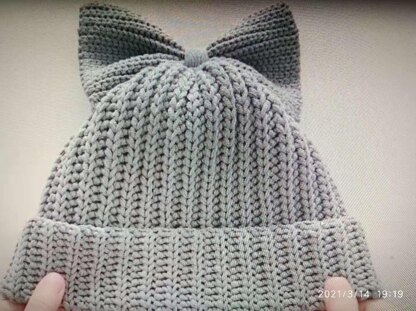 Children's Hat with Bow