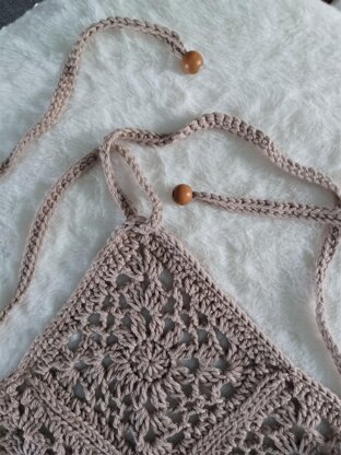 STONE BEIGE CROCHET HALTER TOP