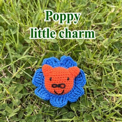 Poppy little charm