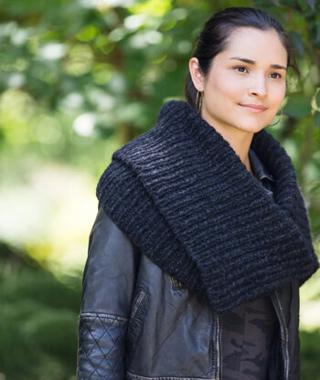 Churchmouse Studio Half & Half Cowl in Rowan Brushed Fleec PDF