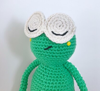 Yogi Frog Amigurumi