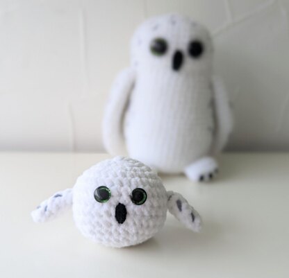 Snow Owls