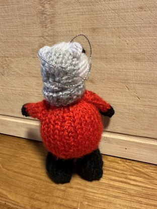 CHRISTMAS BAUBLE BADGER - FERRERO ROCHER/LINDOR COVER OR STUFFED HANGING ORNAMENT