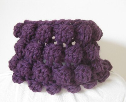 Crochet Bobble Cowl