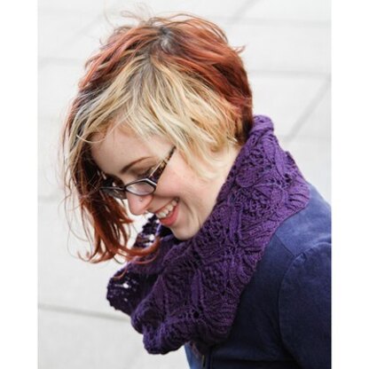 40th Anniversary 05 Nikiya Cowl - Knitting Pattern for Women in Valley Yarns Huntington