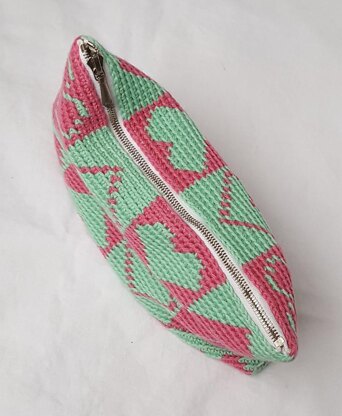 Checkered Hearts Pouch