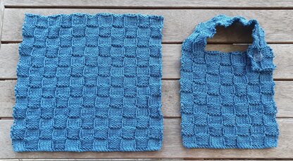 8ply/DK block stitch bib and washcloth - Lexie