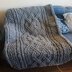 Extra-Big Braided Celtic Cable Saxon Braid Blanket