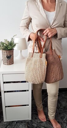 Ribbed Winter Tote