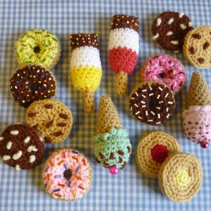 Party Treat Food Amigurumi Crochet Pattern