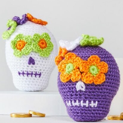 Sweet Crochet Sugar Skulls in Red Heart Amigurumi - LM6298 - Downloadable PDF