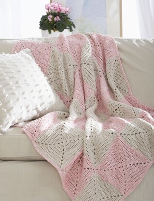 Twists Blanket in Lily Sugar 'n Cream Twists