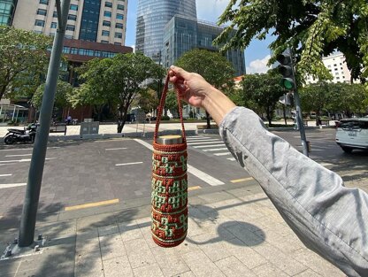 Four Leaf Clover Bottle Holder