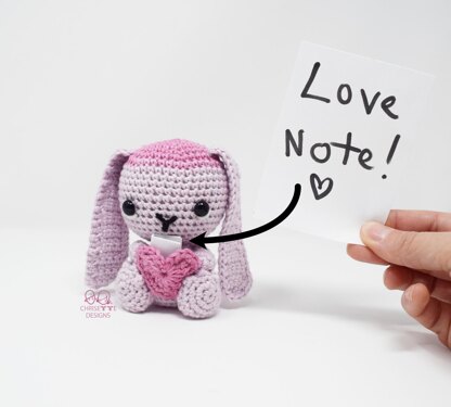 Valentine Note Bunny