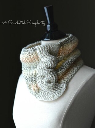 Big Bold Cabled Cowl