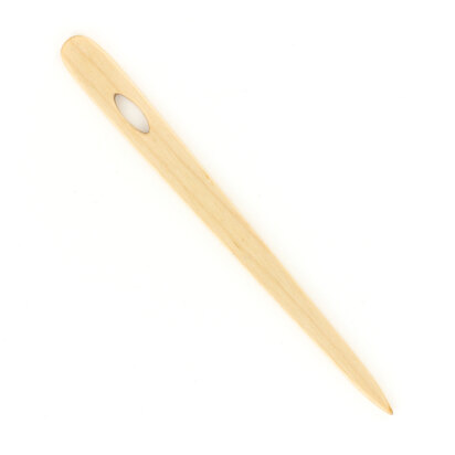 TOIKA Wooden Weaving Needle - 3.75"