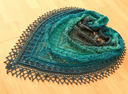 Triangular Scarf "Leukone"