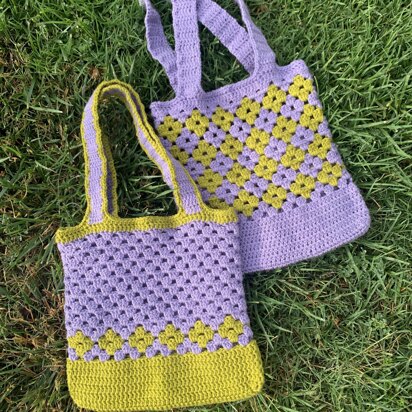 Granny's Garden Tote