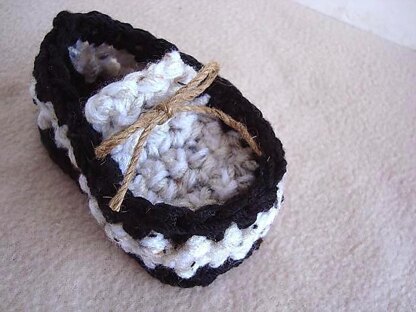 705 BABY LOAFER BOOTIES CROCHET PATTERN, newborn to 6 years