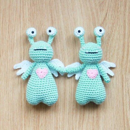 Amor the Monster Crochet Amigurumi Pattern
