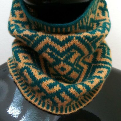 Embroidery Inspired Fair Isle Neck Warmer