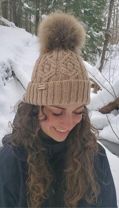 Braided Cable Beanie - Blizzard