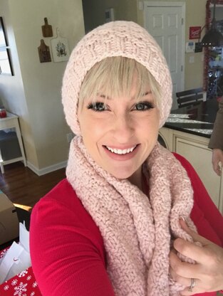 Renae's Cowl & Hat Set