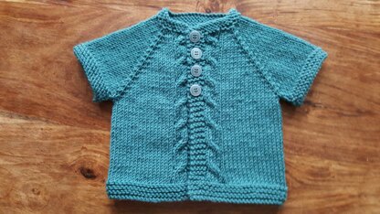 Short sleeved cardi