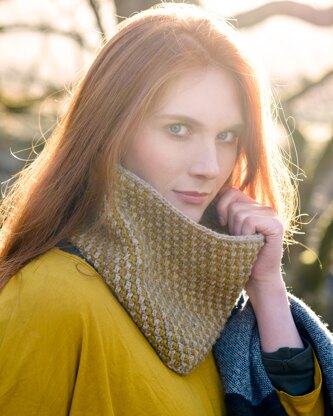 Knotts View Cowl in The Fibre Co. Lore - Downloadable PDF