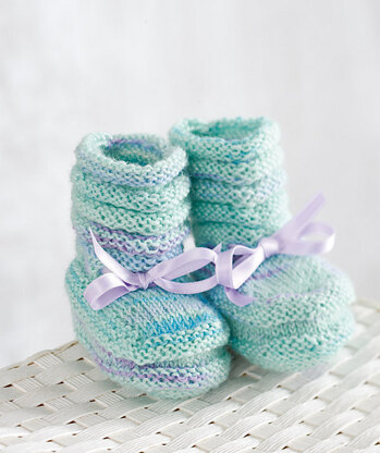 Babie Booties in My First Regia 4 Ply - R0123