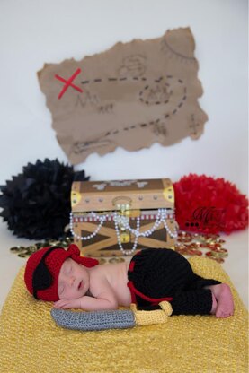 Newborn Pirate Outfit