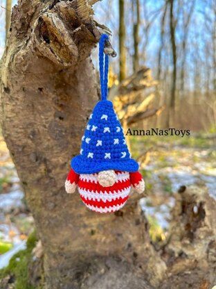 USA Patriotic American Gnome - keychain