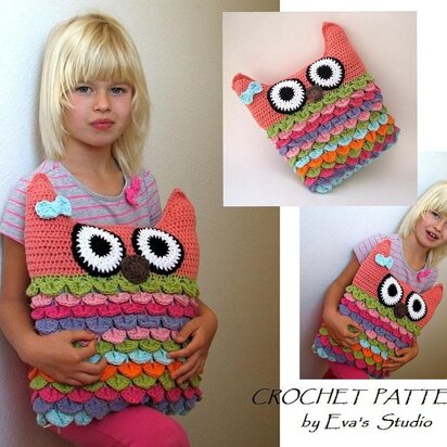 Crochet owl pillow