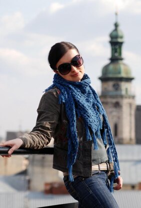 Blue Jeans Baby crochet triangular scarf with fringe