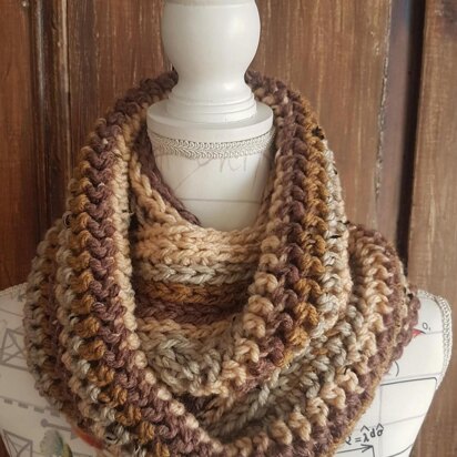 Mobius Infinity Cowl