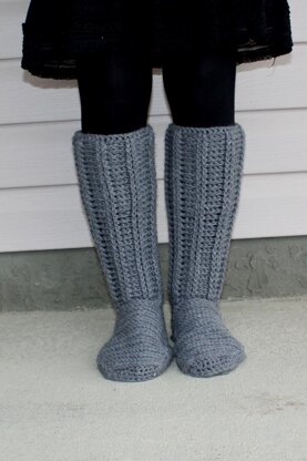 Ribbed Slipper Boots