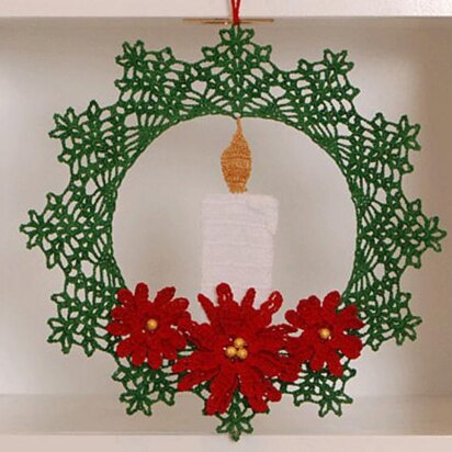 0659 Poinsettia Candle Wreath 