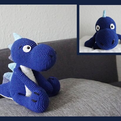 Crochet pattern dino Valentin Blue!